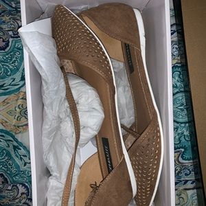 Sophia & Lee Flats